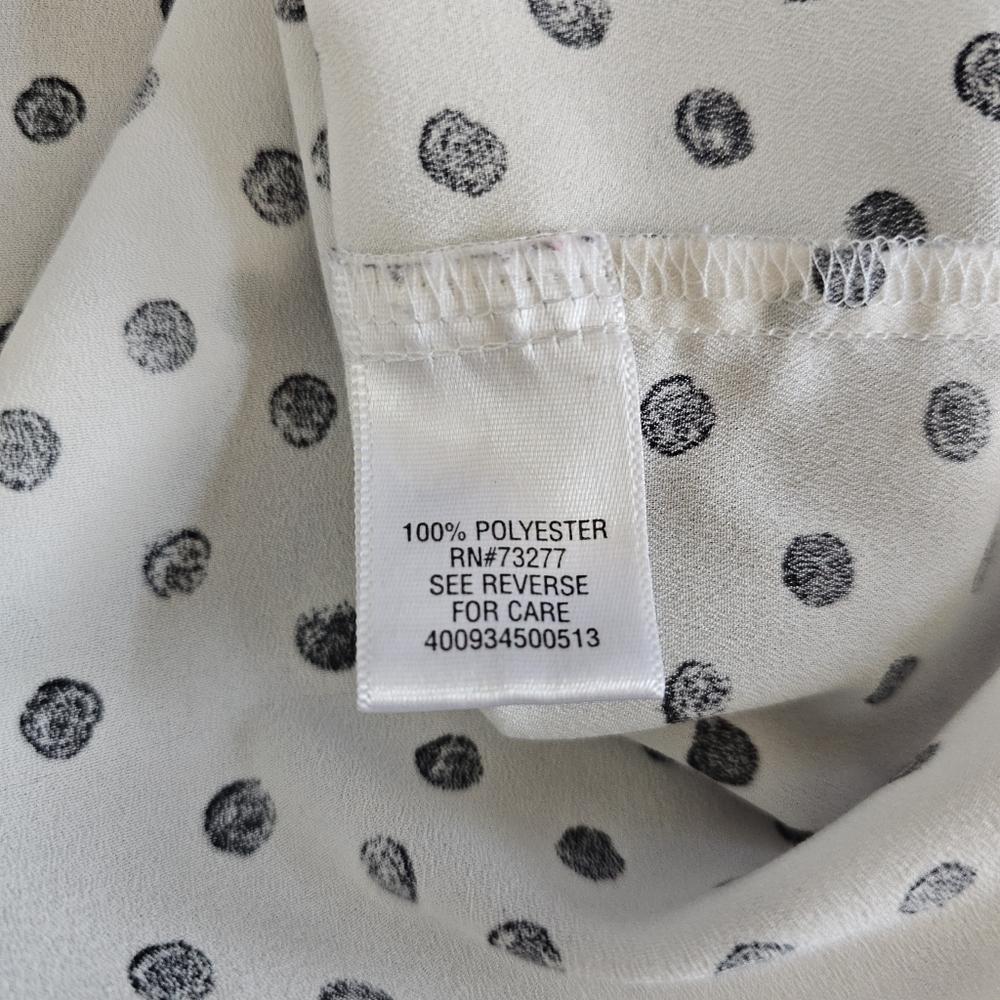 Apt. 9 silky blouse size S - Picture 4 of 11
